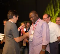 WCN2013 H86A8515
