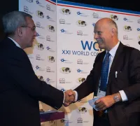 WCN2013 H86A8046