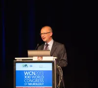 WCN2013 H86A8213