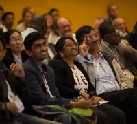 WCN2013 H86A6870