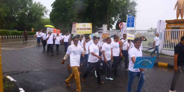 Walk8
